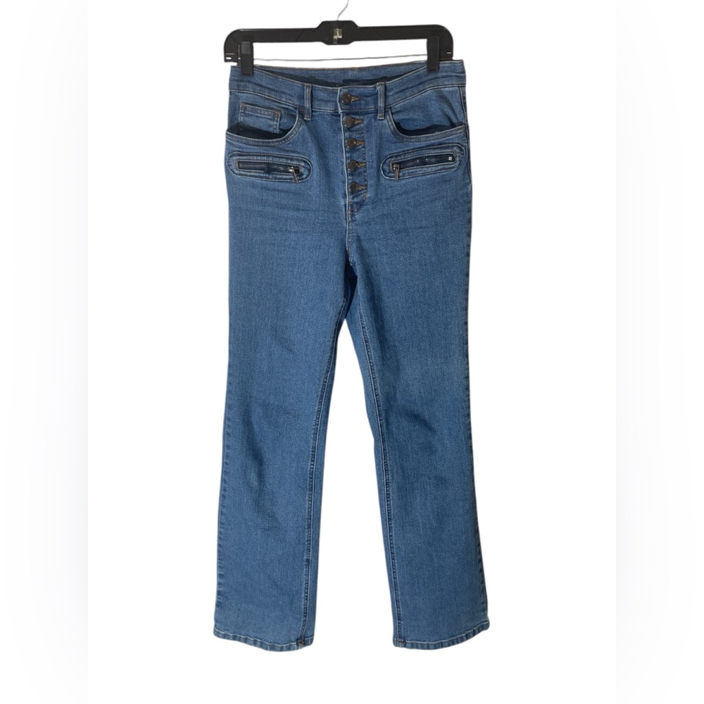 C7- Womens size 8 Venus Bootcut Blue Jeans